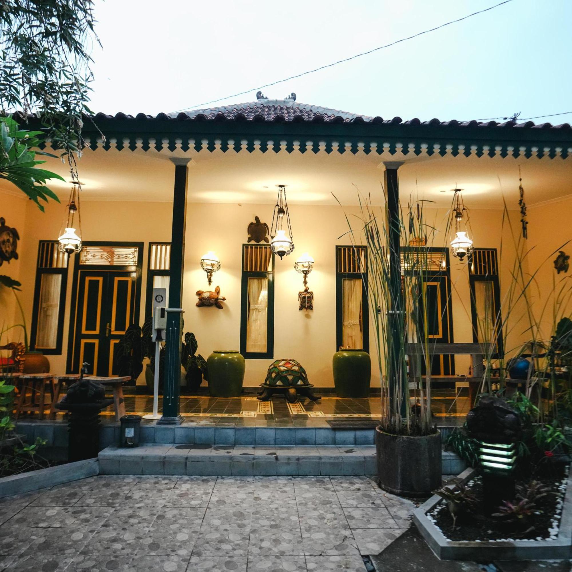 Omahkura 1 Yogyakarta Exterior foto